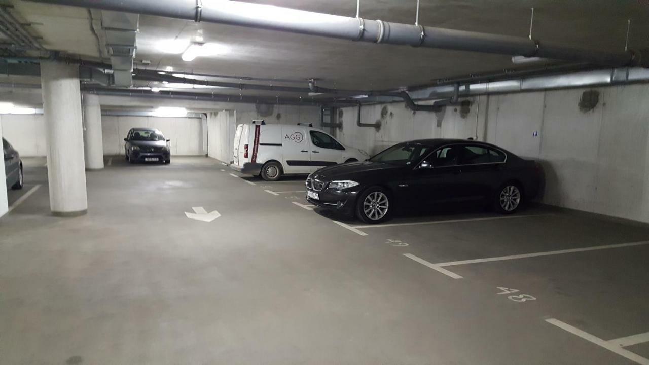Apartman Vip, With Free Garage Parking Pula Exterior photo
